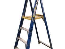Bailey Fiberglass Platform Ladder 1.15 Meter Industrial Stepladder - picture0' - Click to enlarge