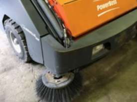 Power boss sweeper Gas - picture2' - Click to enlarge