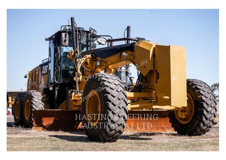 caption CATERPILLAR 140M2 Motor Graders