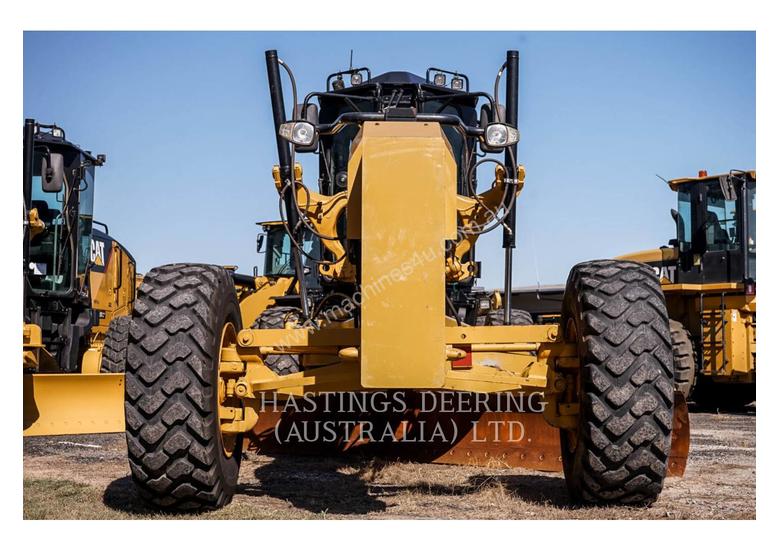 caption CATERPILLAR 140M2 Motor Graders