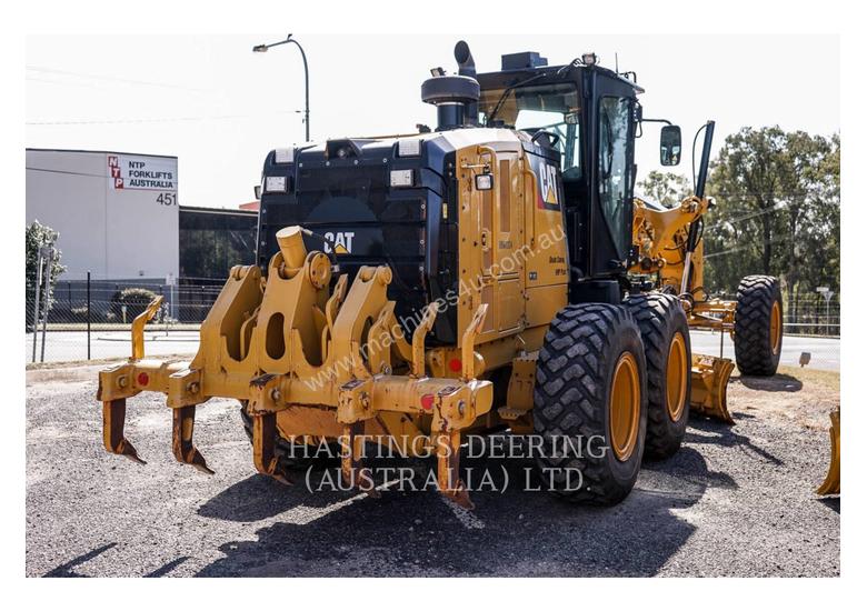 caption CATERPILLAR 140M2 Motor Graders