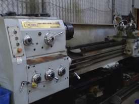 WING LATHE L2080 - GAP BED, 2000mm length x 500mm swing, mobile stand & accessories,price negotiable - picture0' - Click to enlarge