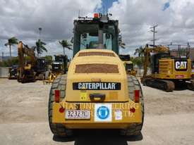 CATERPILLAR CP76 Vibratory Single Drum Pad - picture2' - Click to enlarge