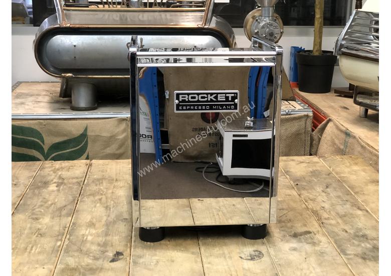 Click to view full size photos ROCKET MOZZAFIATO TIPO V 1 GROUP ESPRESSO COFFEE MACHINE PROSUMER HOME