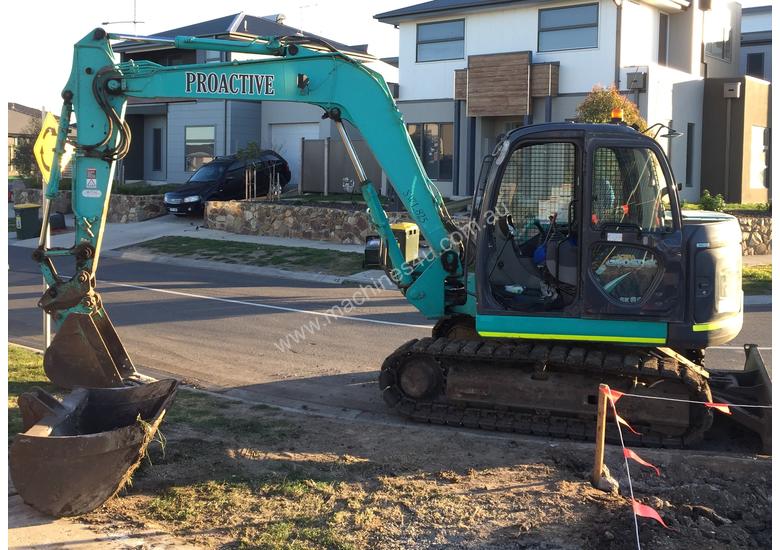 caption 2008 Kobelco SK80MSR-2 excavator