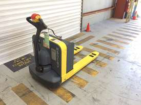 Battery Electric Pallet Jack - picture2' - Click to enlarge