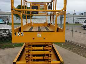 32ft Electric Scissor Lift 10 metres - picture0' - Click to enlarge