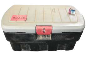Rubbermaid 132.4 Ltr  Rugged Storage Action Packer Lockable Toolbox - picture1' - Click to enlarge
