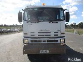 2010 Isuzu FTS 800 - picture1' - Click to enlarge