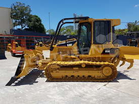Caterpillar D5G Bulldozer Stick rake fitted DOZCATG - picture1' - Click to enlarge