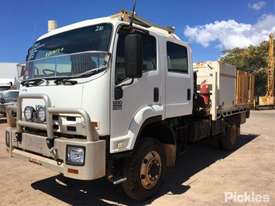 2011 Isuzu FTS 800 - picture2' - Click to enlarge