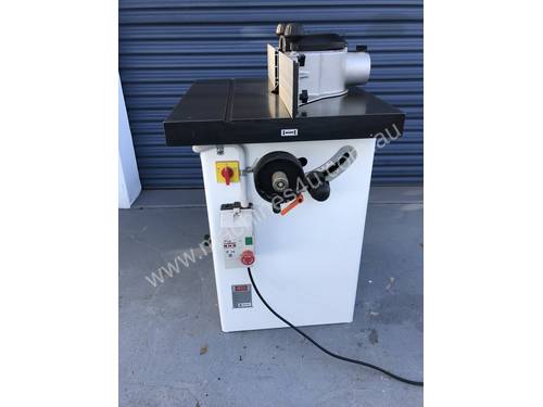 Ledacraft 240v 3HP Spindle Moulder with 30mm diameter Tilting Shaft