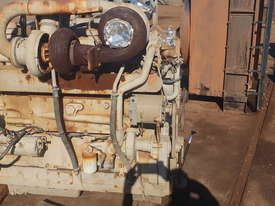 Cummins KTTA19 Engine - picture0' - Click to enlarge