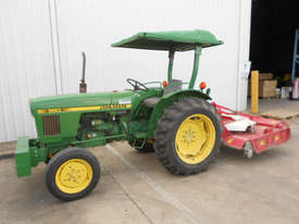 John Deere 950 2WD Tractor - picture2' - Click to enlarge