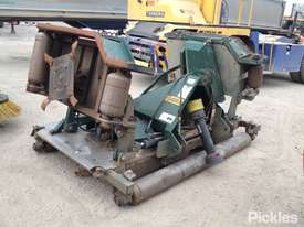 K-Line Industries VR-Series Finishing Mower - picture1' - Click to enlarge