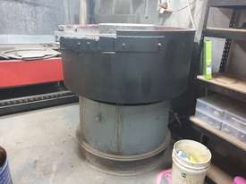 Matte finishing vibrating bowl - picture0' - Click to enlarge