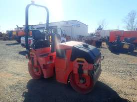 2010 Dynapac CC102 Twin Drum Vibrating Roller - picture2' - Click to enlarge