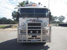 Kenworth K104B - picture0' - Click to enlarge