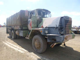 Mack 6x6 Cargo Truck  Tray Truck - picture0' - Click to enlarge