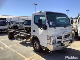 2014 Mitsubishi Canter FE - picture0' - Click to enlarge