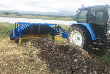 Seymour TBCT300 True Blue Compost Turner