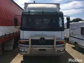 2002 Mercedes-Benz Atego - picture1' - Click to enlarge