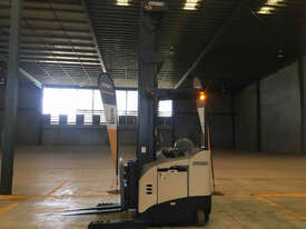 Crown RD5200 Reach Forklift Forklift - picture0' - Click to enlarge