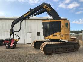 Tigercat H822 Harvester - picture0' - Click to enlarge