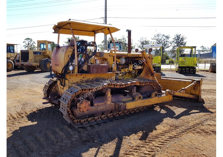 Used 1966 Caterpillar D6C Dozer in , - Listed on Machines4u