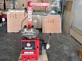 Motorcycle Tyre Changer Bright M806B - picture0' - Click to enlarge
