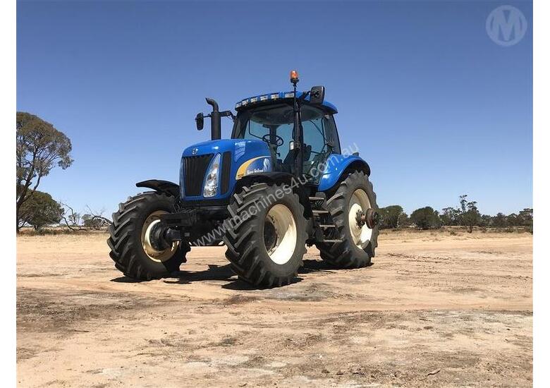 caption New Holland TG255 FWA Cab