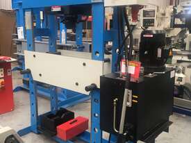 New 60 Ton H Frame Electric Hydraulic Press - picture0' - Click to enlarge