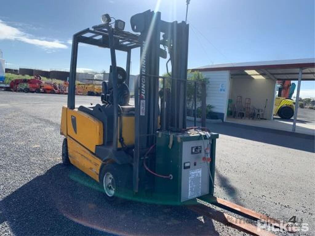 Used jungheinrich EFG 220 Counterbalance Forklifts in , Listed on