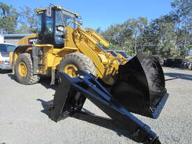 Caterpillar IT38H Tool Carrier - picture1' - Click to enlarge