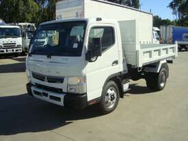 Fuso CANTER Canter Tipper - picture1' - Click to enlarge