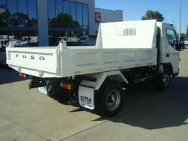 Fuso CANTER Canter Tipper - picture2' - Click to enlarge