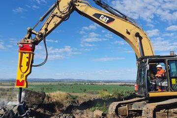 EarthQuake RB350S Rock Breaker 30-40T