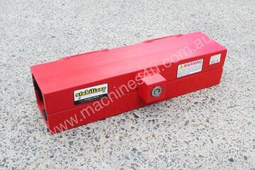 Backhoe loader Stabilizer Lock