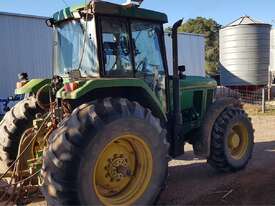 John Deere 7700 Tractor - picture0' - Click to enlarge