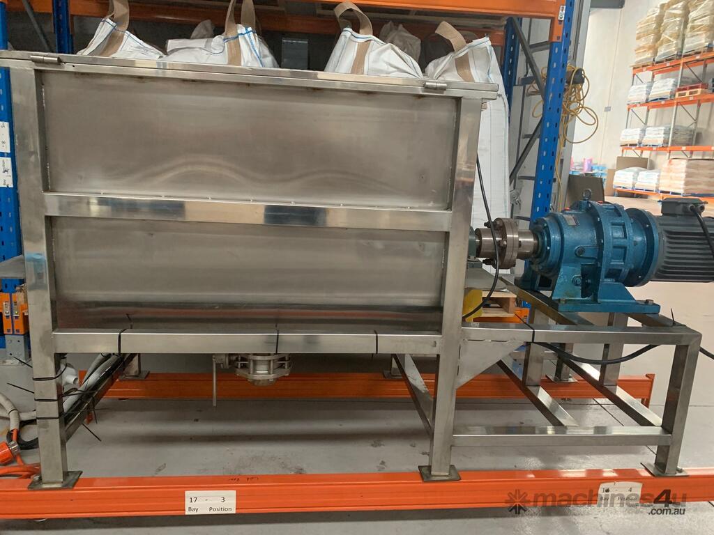 Used 2020 YASON RIBBON POWDER MIXER NEAR NEW 700 LITRE Powder Mixer in