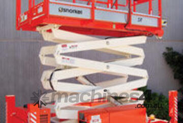 SNORKEL SR2755 DIESEL SCISSOR LIFT