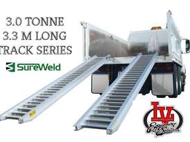 SUREWELD 3.0T LOADING RAMPS 7/3033T TRACK SERIES - picture3' - Click to enlarge