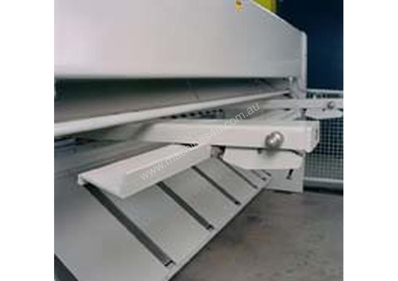 caption DARLEY CNC GUILLOTINE SHEARS FROM IMTS