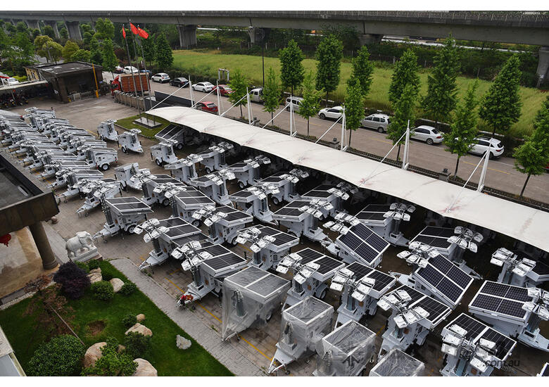 caption Solar Lighting Tower 600 - 4x150W LED