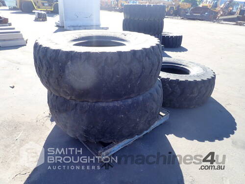 3 X USED 20.5R25 EARTHMOVING TYRES