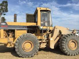 Komatsu WA500-1 loader - picture0' - Click to enlarge