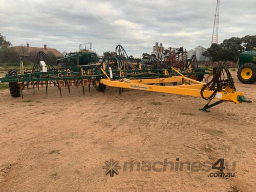 Simplicity ALLROUNDER Air Seeder Complete Single Brand Seeding/Planting Equip