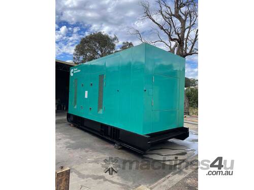 Generator Cummins 550kva, Low Hours, Excellent Condition