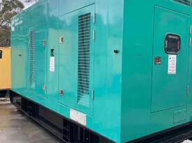 Generator Cummins 550kva, Low Hours, Excellent Condition - picture0' - Click to enlarge