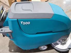 Tennant T500 800 Deck - picture0' - Click to enlarge